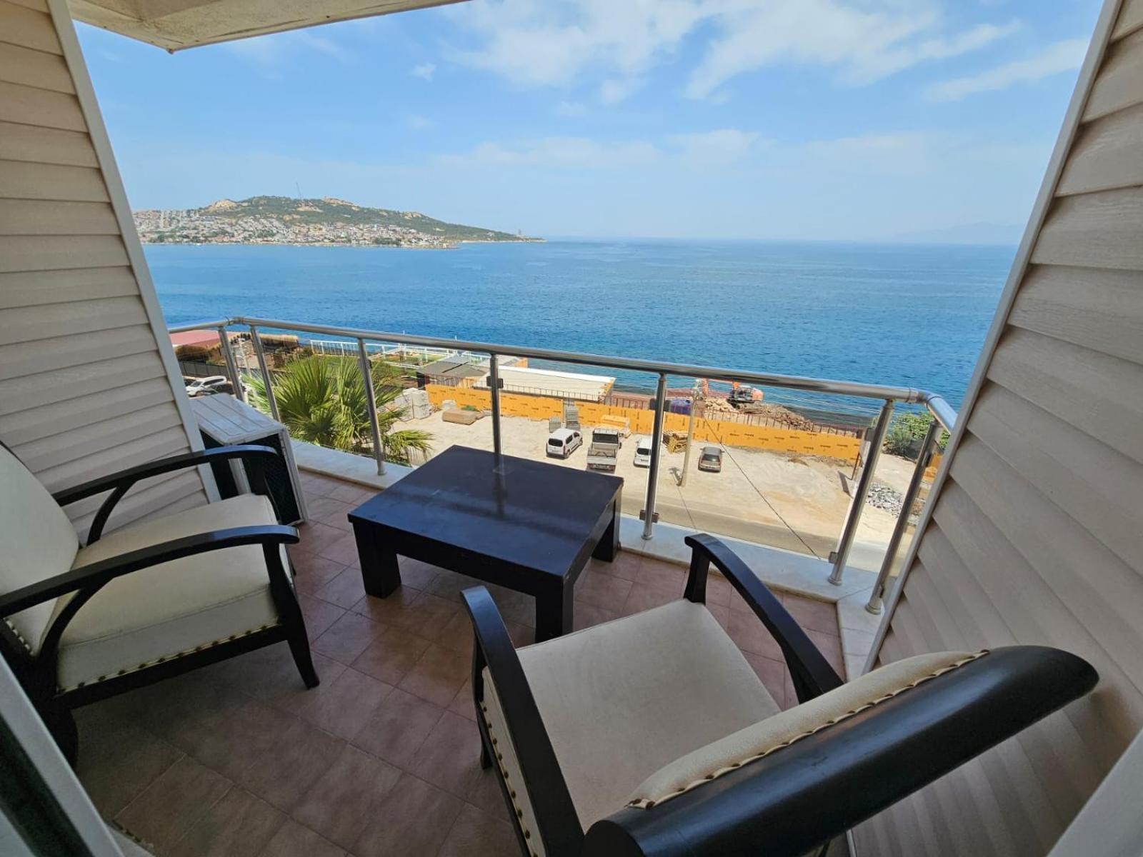 Yenifoca Ersan Hotel Exterior photo